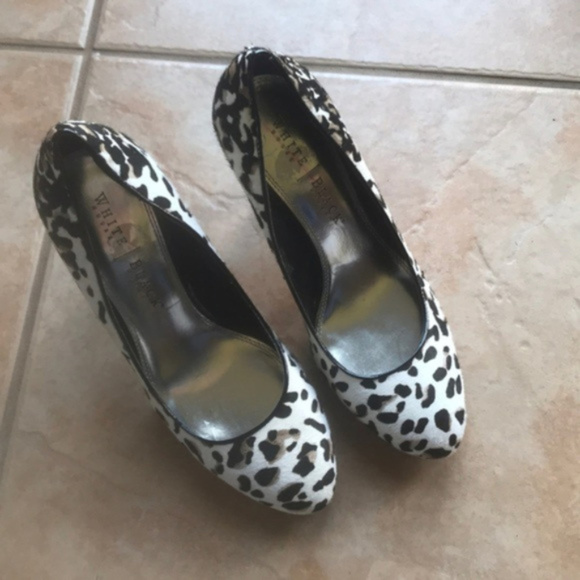 White House Black Market Shoes - WHBM Panther Print Cowhide Leather Pumps Size 9M